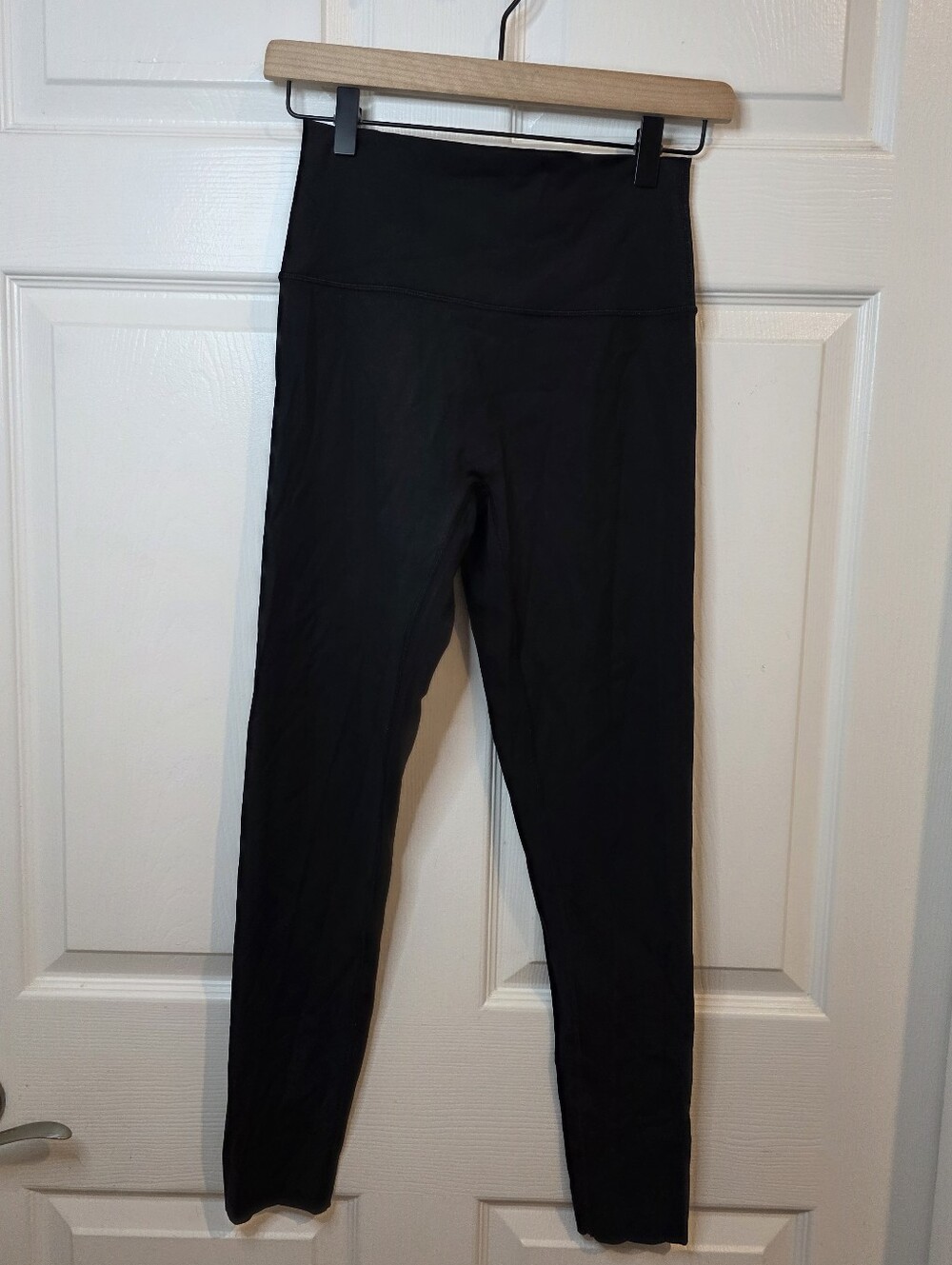 OFFLINE by Aerie High-Rise 7/8 Leggings Size: Medium